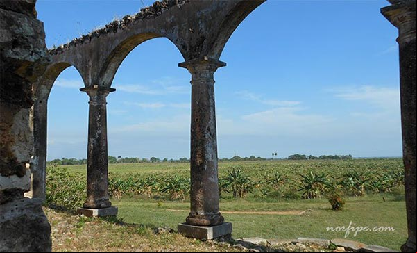Las paredes y columnas de la casa señorial de Angerona