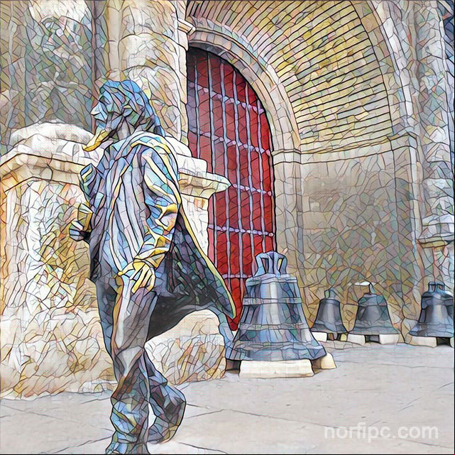 Estatua del Caballero de París frente al Convento de San Francisco
