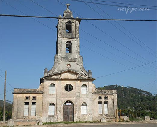 Antigua Iglesia Católica de San Miguel de los Baños