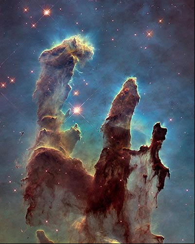 Foto de Los Pilares de la Creación en la Nebulosa del Águila Foto de Los Pilares de la Creación